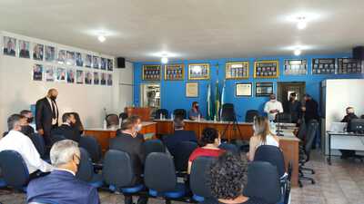 FÃ¡bio da FarmÃ¡cia foi empossado em Nova Laranjeiras como novo prefeito